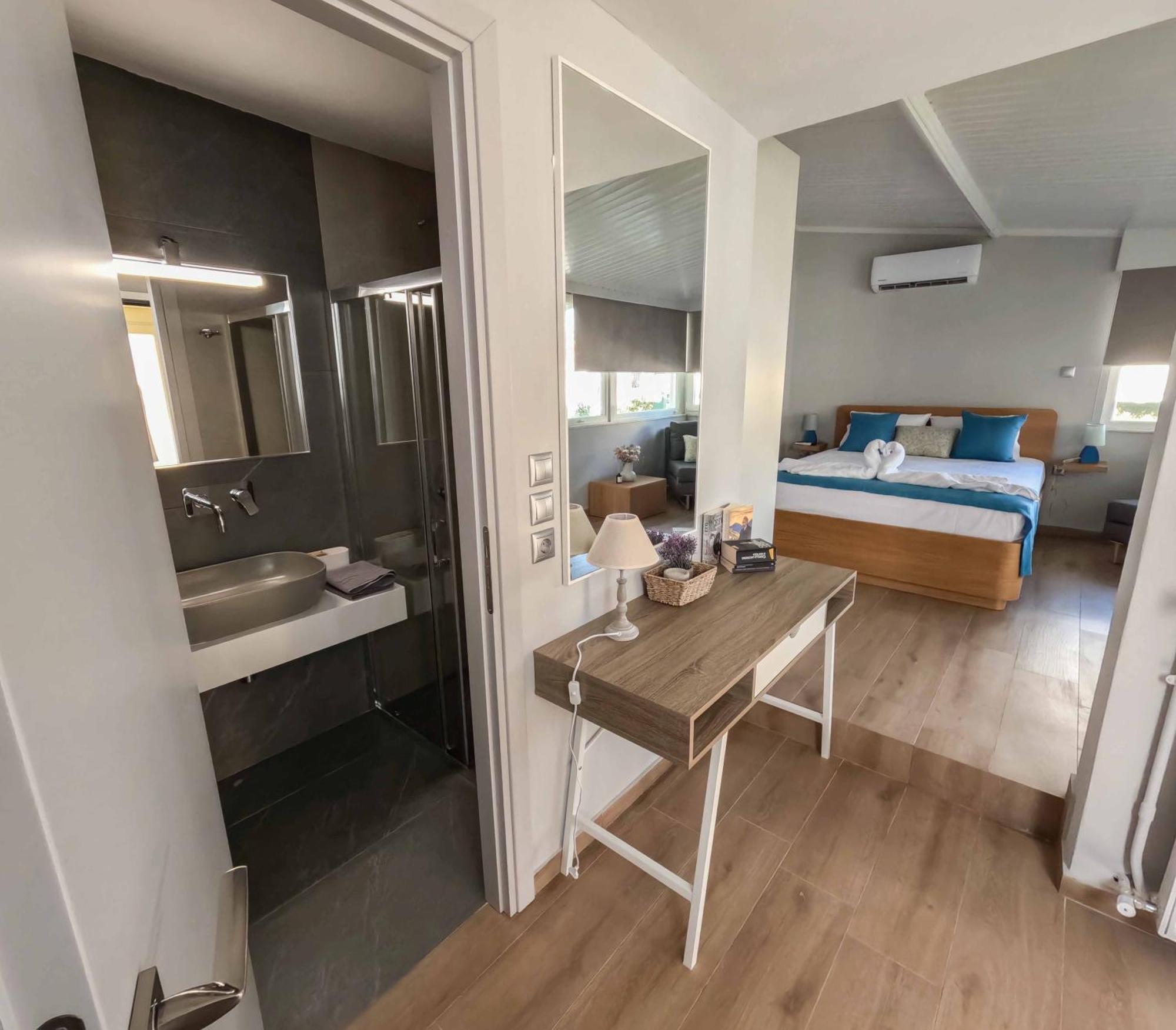 Geofan Penthouse I *